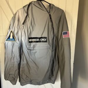 Members only men’s size large reflective jacket